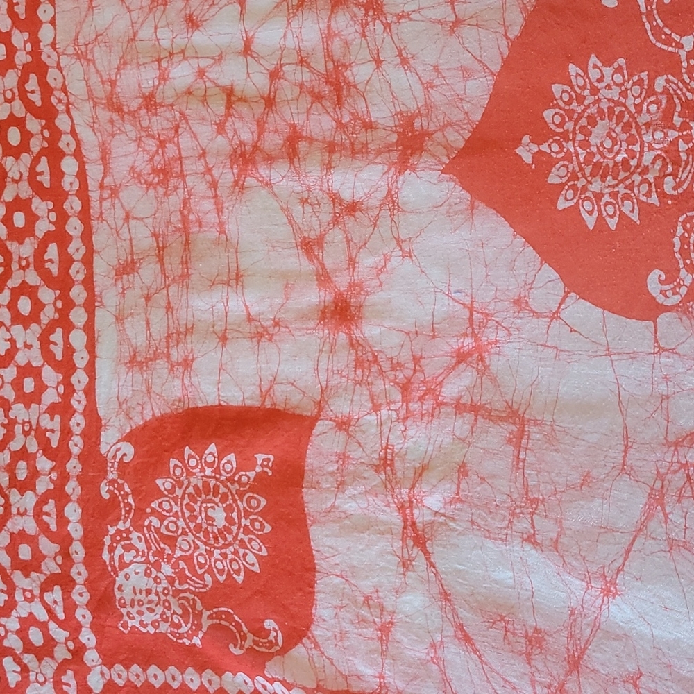Wrap/Scarf - Picture 4 of 4